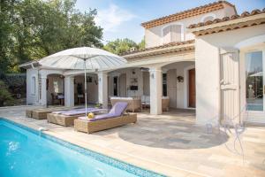 Villas Charming Provencal house in the heart of the Fayence region : photos des chambres