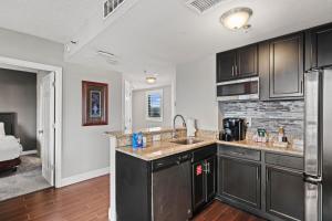 6165 Carrier Drive 1001