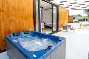 Grand Relax Suites