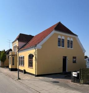 Folsted - Værelse 105 fri parkering