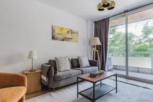 Blueground Les Corts balcony ac wd BCN-157