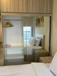 Gold Coast studio seaview Room
