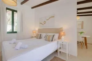 Llorenc 1, Entspannung pur,stilvoll,ruhig,XXL Pool - Манакор