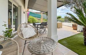 Maisons de vacances Nice Home In La Londe Les Maures : photos des chambres