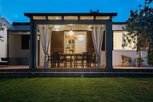 Villa Pavonia minipool Costarei img15