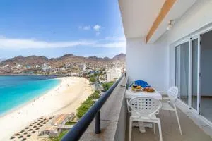 Sky Mariposa sospesa sul mare - Lazareto