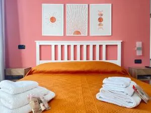 Casa Corallo in the centre and 700m from the sea - SantʼOnofrio