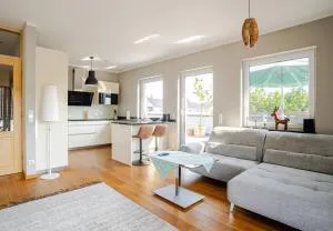 Luxuriöse Wohnung mit Terrasse, Balkon und Wasserbett - 24h Check-In - 希尔泽