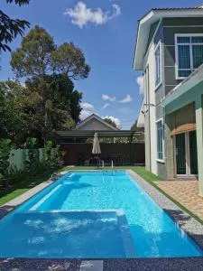 Teratak Dusun NadzYan - Kampong Bendang Man