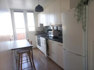 Appartements La Chatillonnaise Balcon et Parking, Contrat Mobilite : photos des chambres