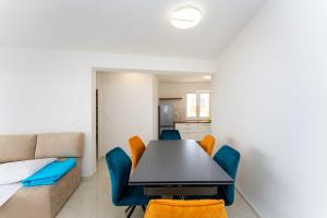 Sea View Apartments Ryta