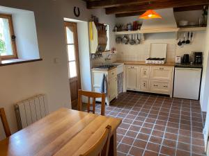 Maisons de vacances Gite, Close To Hautecombe Abbey, Lac du Bourget : photos des chambres