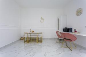 Golden Suites by Dimorra