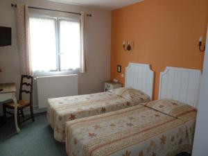 Hotels Hotel de la Poste : Chambre Lits Jumeaux