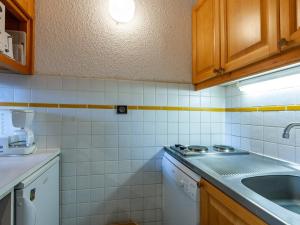 Appartement lumineux près des pistes, 2 lits simples + canapé - FR-1-355-102