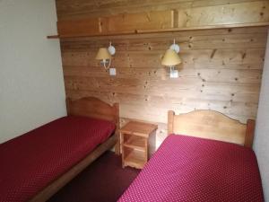 Charmant 2 pièces, skis aux pieds, balcon, à 50m télécabine, Crève Coeur Valmorel - FR-1-356-356