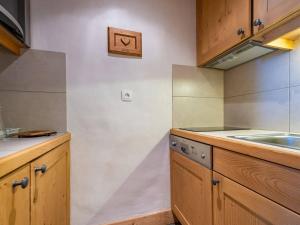 Studio confortable, casier à ski, proche pistes, Méribel - FR-1-355-164