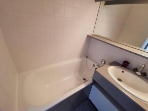 Charmant appart 23m² à Méribel Mottaret avec balcon, pied des pistes, idéal famille - FR-1-355-194