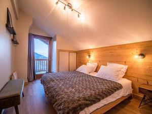 Chalets Chalet 3* Valmorel, skis aux pieds, 3 chambres, parking, WIFI - FR-1-356-401 : photos des chambres