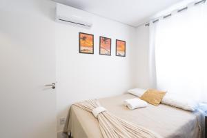 Apartamento em condomínio HOME CLUB, ar-condicionado, cozinha completa, PISCINA e JACUZZI aquecida, SAUNA, ACADEMIA, quadra de esportes playground infantil, salão de jogos a 40m da PRAIA e 15min do Beto Carreiro