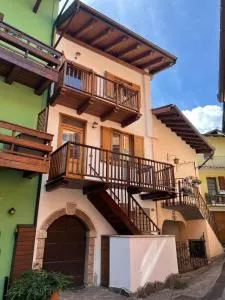 Casa Ischia Lago - تينّا