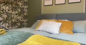 Market Dream King Bed, Deluxe Town Centre Studio