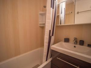 Duplex lumineux, 3 pièces + mezzanine, proche commerces et remontées mécaniques, Valmorel - FR-1-356-225