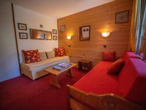 Appartement cosy, 100m des pistes, balcon, casier à skis, quartier calme, proche commerces - FR-1-356-327