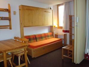 Charmant appartement avec ascenseur et casier à ski, idéal pour 4 personnes à Méribel - FR-1-355-59