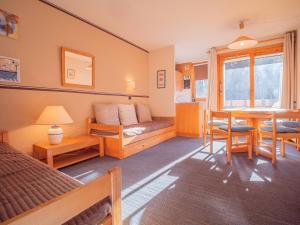 Appartements Appartement cosy avec balcon - 50m des pistes - Hameau Creve-Coeur (5 pers) - FR-1-356-346 : photos des chambres