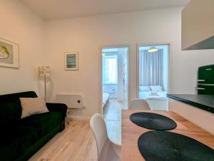 Mazowiecka 11 by Homeprime