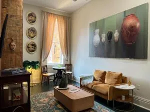 Above Bank Alley Suite - Saint John