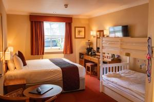 Family Room room in The Red Lion Hotel