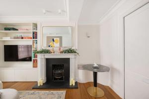 Luxury 3-Bed Pavilion Road Residence