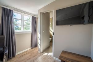 Gistihúsið - Lake Hotel Egilsstadir