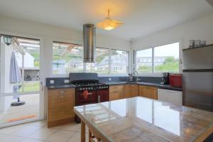 Maisons de vacances Maison face mer acces direct plage : photos des chambres