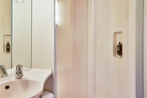 Hotels ibis Budget Villemomble : Chambre Lits Jumeaux