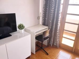 Apartamento con Vistamar y piscina climatizada en Garden City