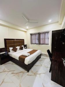 Hotel Rinza Residency