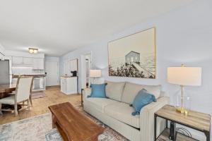 A Place at The Beach 9600 A110