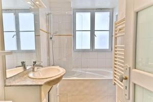 Appartement élégant près de la Tour Eiffel - II