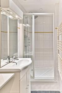 Appartement élégant près de la Tour Eiffel - II