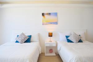 Beachfront apartment Marlin Villa 107