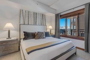 Capitol Peak Lodge 3222 by Snowmass Mountain Lodging