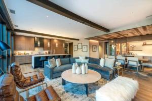 Lumin 03 by Snowmass Mountain Lodging