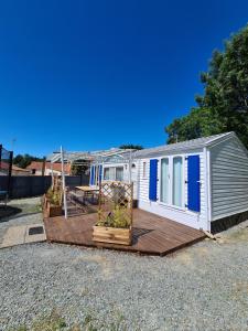 Campings Joli Mobil-Home avec terrain terrasse 10min du Puy duFou : photos des chambres