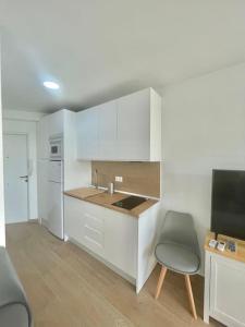 Completo Estudio con Piscina en la Playa