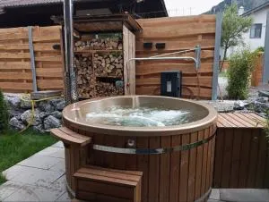 Wohnung Heuberg im Inntal mit Hot Tube - zentral & ruhig - 弗林茨巴赫