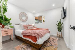 Soul Shine - Gorgeous Views - Modern - NEW