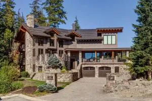 Kadenwood 2924 - Upper Squamish